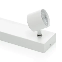 LED-spotten Star med tre lyskilder, WarmGlow, hvid