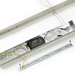 LED-træpendellampe Karinja med lysdæmper, natur