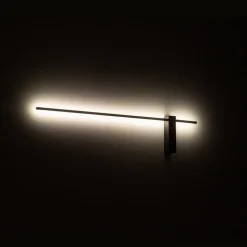 LED-væglampe Motive M, 80 cm bred, sort, metal