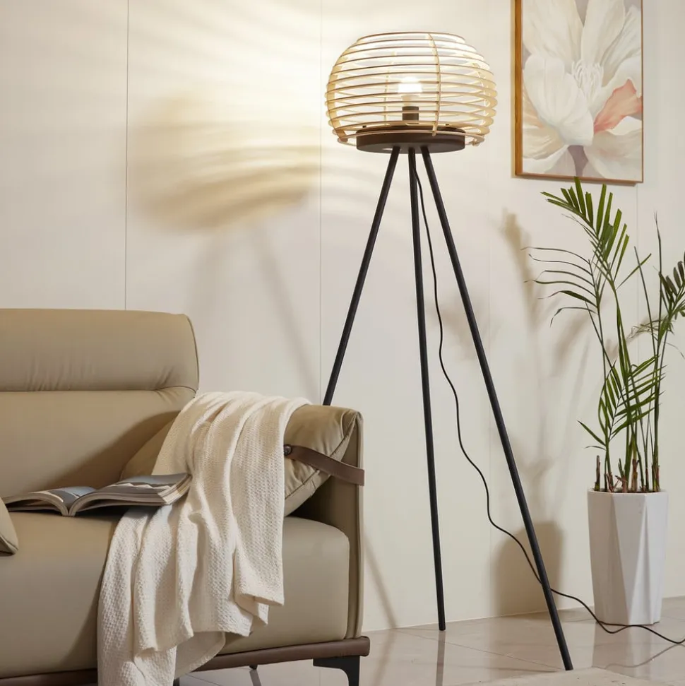 Lindby gulvlampe Ediz, sort, træ, 159 cm høj, E27
