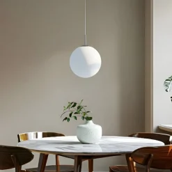 Lindby hængelampe Marike, Ø 30 cm, hvid, glas, kugle, E27