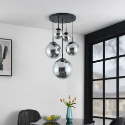 Lindby hængelampe Teeja, smoke, 5 lyskilder, Ø50cm, glas, E27