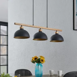 Lindby hængelampe Tirzana, 3 lyskilder, sort, metal, træ