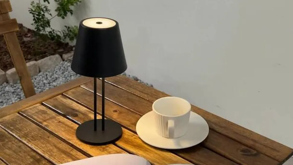 Lindby LED genopladelig bordlampe Janea TWIN, sort, metal