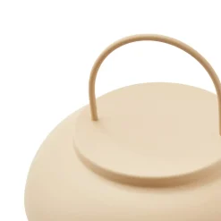 Lindby LED genopladelig bordlampe Yvette, abrikos-beige, IP44, touch