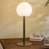 Lindby LED udendørs bordlampe Eleia, grøn, metal, genopladeligt batteri