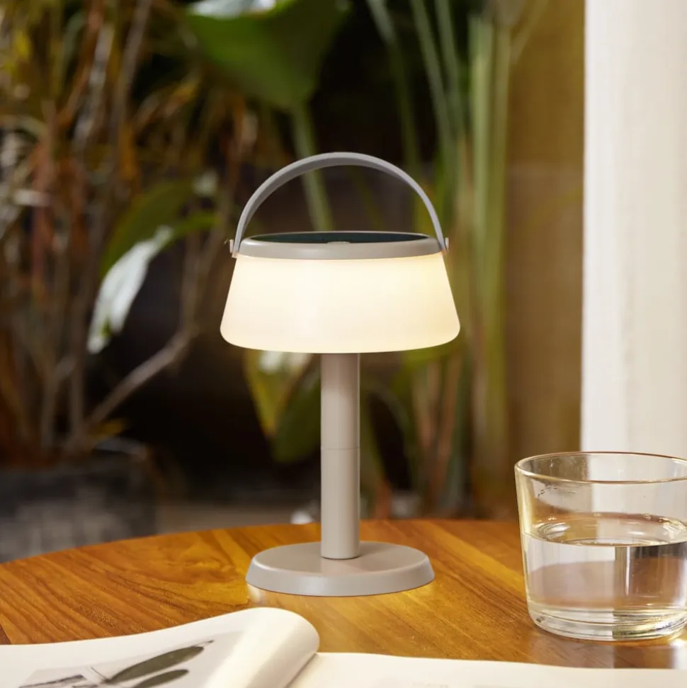 Lindby LED-bordlampe Mikkel, beige, dæmpbar, 7 cm