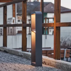 Lindby LED-gadelampe Darko, 80 cm, grå, metal, IP54