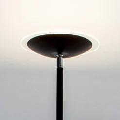 Lindby LED-gulvlampe Malea, sort, metal, dæmpbar, 180 cm