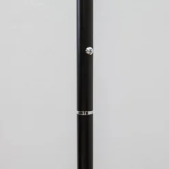 Lindby LED-gulvlampe Malea, sort, metal, dæmpbar, 180 cm