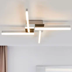 Lindby LED-loftlampe Patrik, 59 cm, 4 lyskilder, krom, IP44