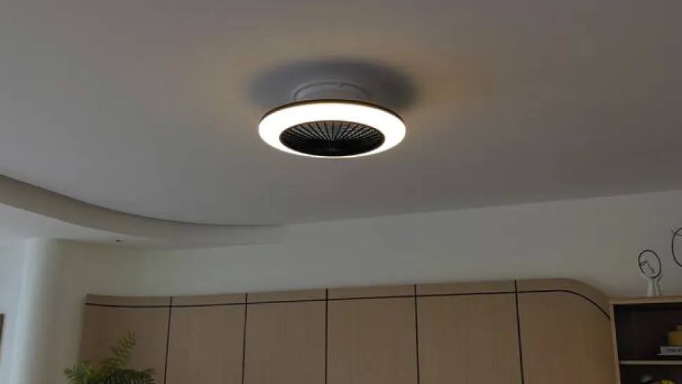 Lindby LED-loftventilator Mamuti, sort, støjsvag, Ø 55 cm