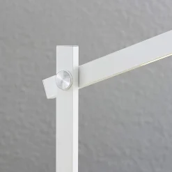 Lindby LED-skrivebordslampe Loretta, højde 43 cm, hvid, CCT