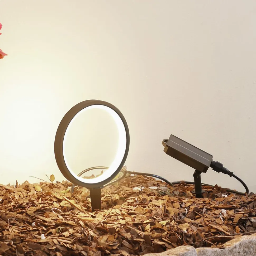 Lindby LED-solcellejordspyd Syrene, 18 cm, sort, aluminium