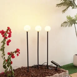Lindby LED-solcellelampe Brindley, sæt med 3, sort, glas