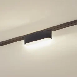 Lindby LED-strip 48 V Lumaro, sort,5W,plast,dæmpbar
