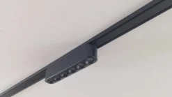 Lindby LED-strip 48V Lumaro, sort,6 punkter,2,4cm,dæmpbar