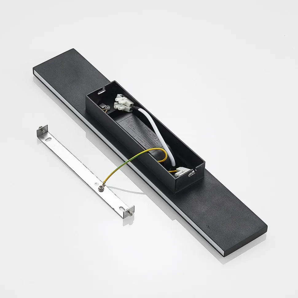 Lindby LED-væglampe Ignazia, 47 cm, sort, metal, op/ned