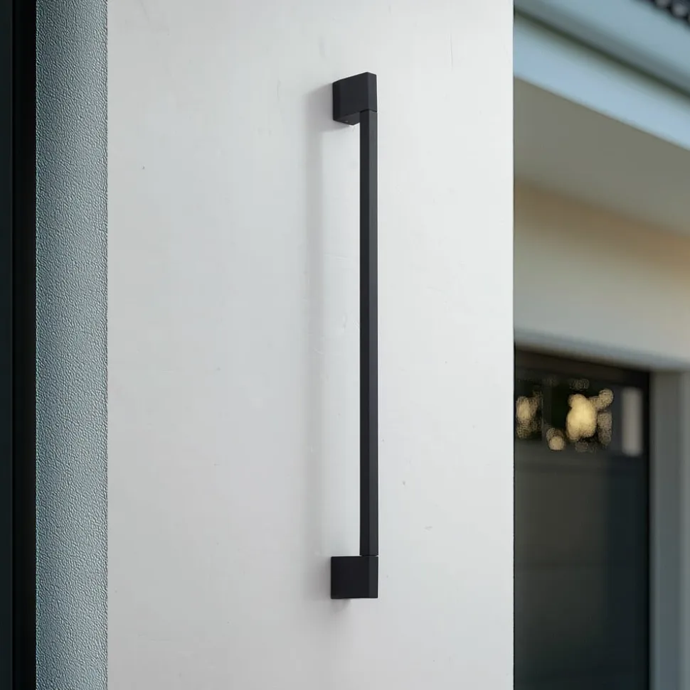 Lindby LED-væglampe Neano, 90 cm, sort, metal, IP54