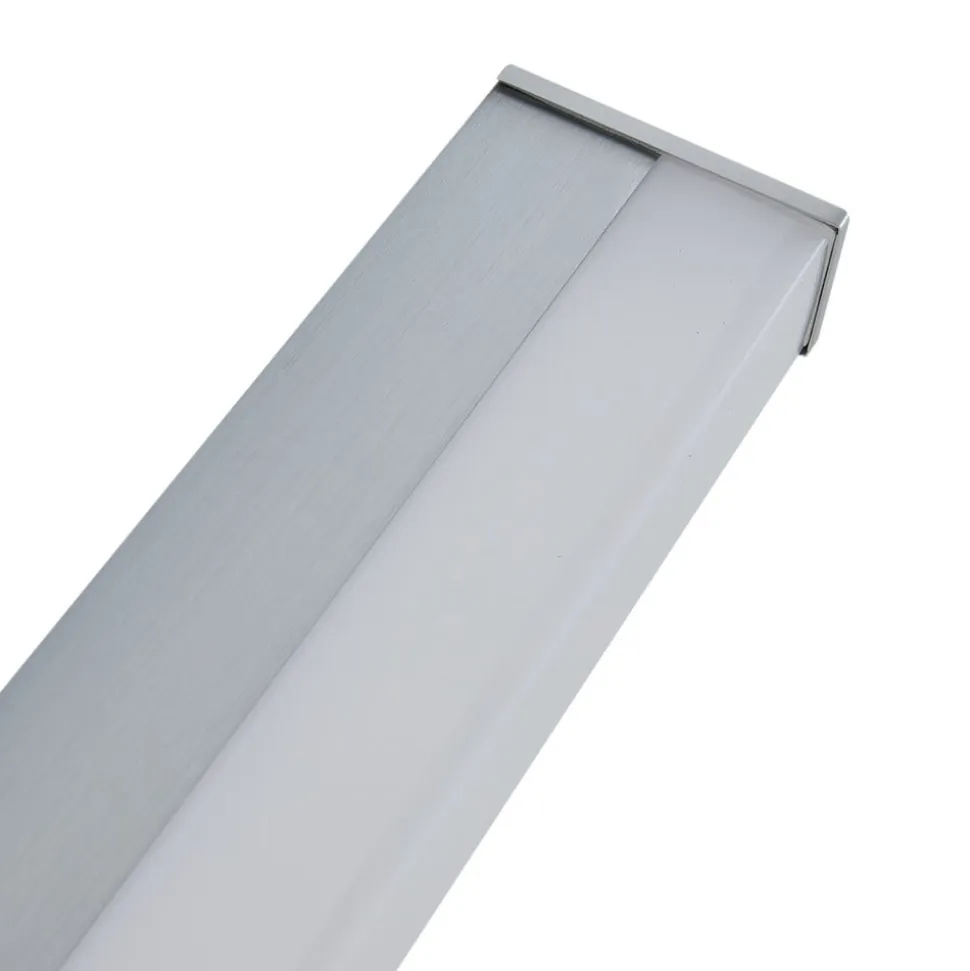 Lindby LED-væglampe Philippa, kantet, 59 cm, aluminiumsfarvet, IP44