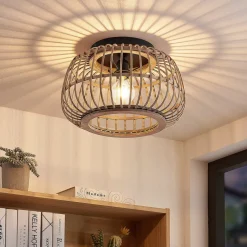 Lindby loftlampe Bominio, Ø 40 cm, rattan, træ, E27