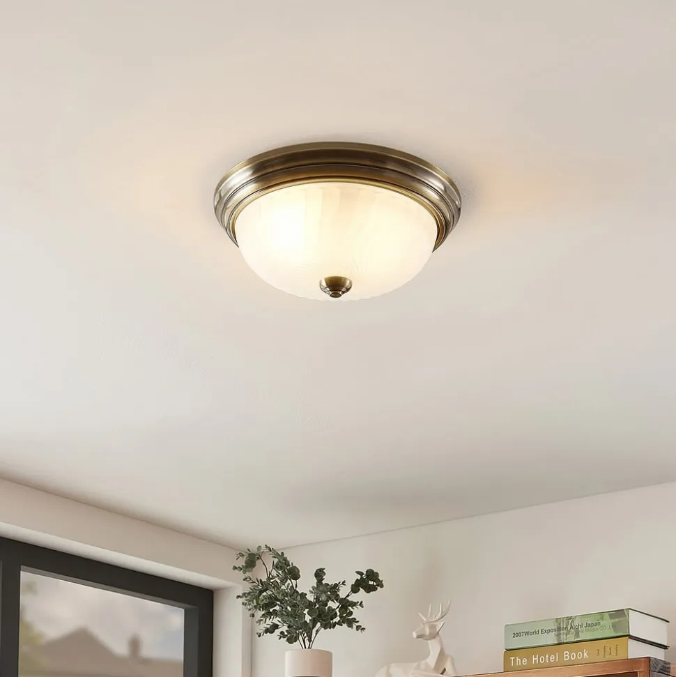 Lindby loftlampe Pakka, messingfarvet, glas, 31 cm, E27