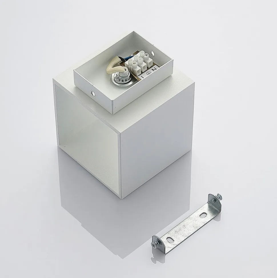 Lindby Mirza væglampe i aluminium, kantet, hvid