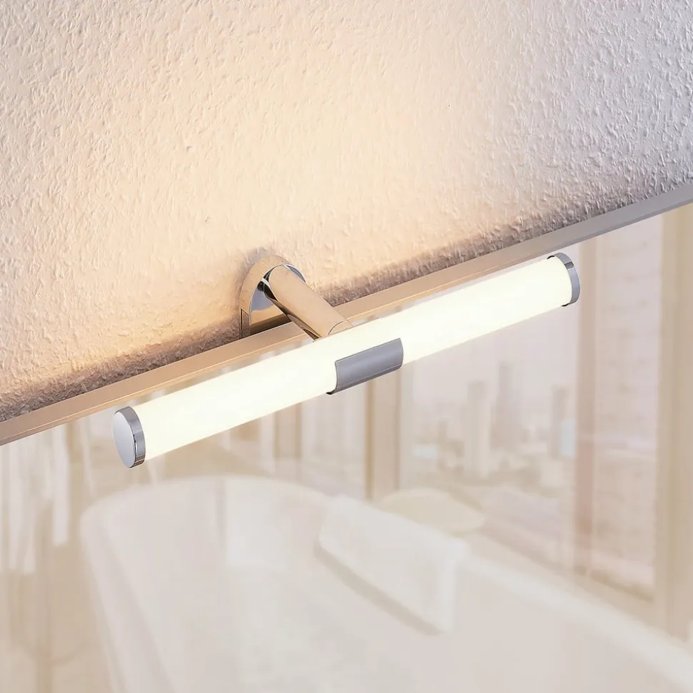 Lindby Naili LED-spejllampe, krom