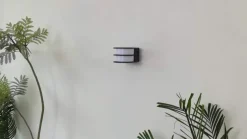 Lindby Smart LED udendørs væglampe Fyra, rund, CCT, RGB, Tuya