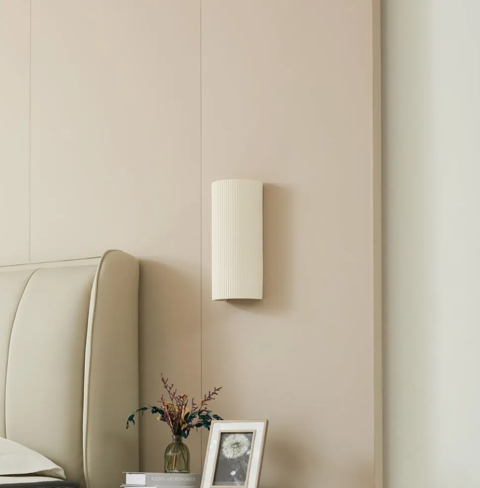 Lindby væglampe Colja, rund, højde 30,5 cm, gips, beige