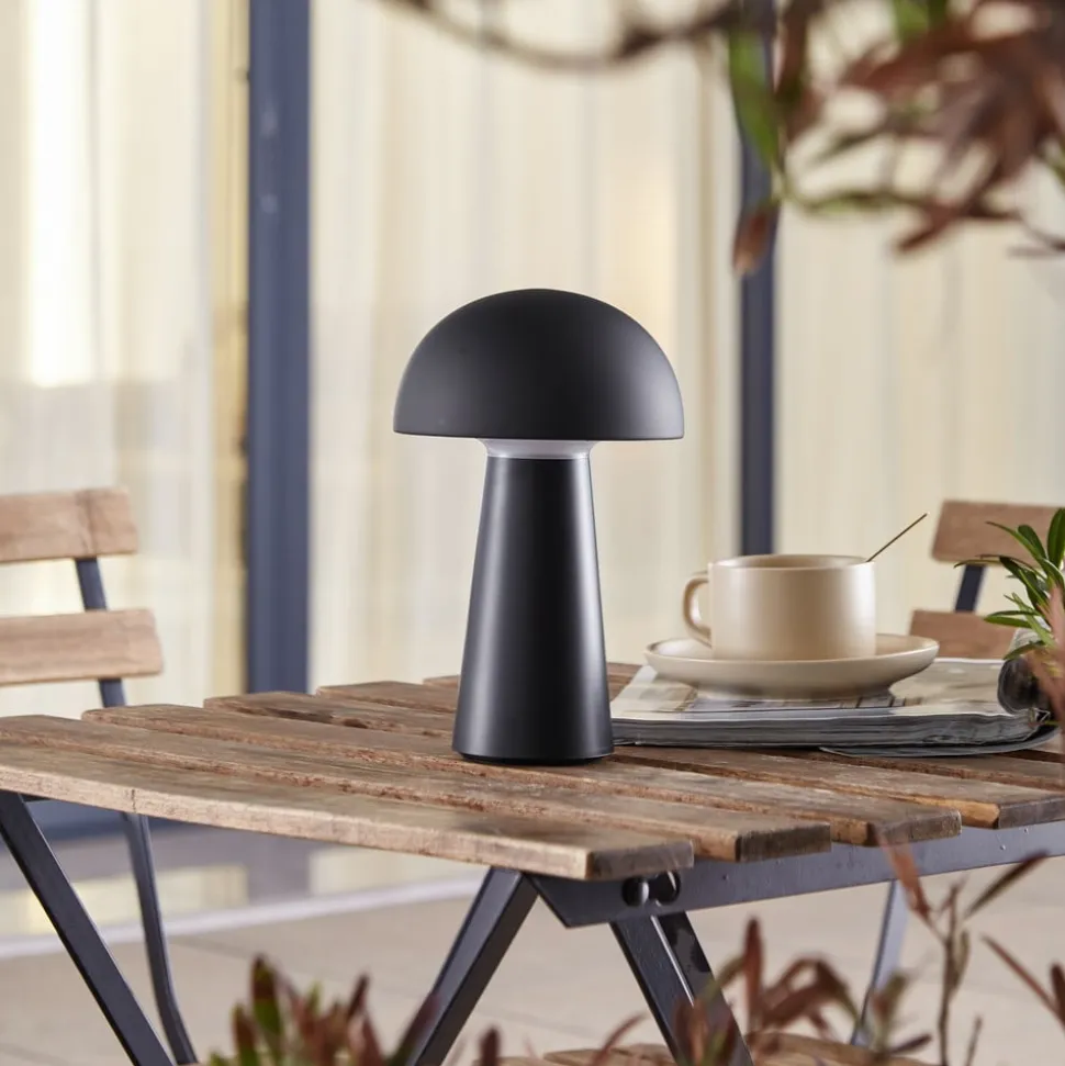 Lindby Zyre LED genopladelig bordlampe, sort, IP44, touchdæmper