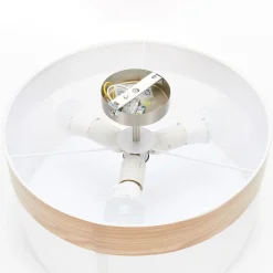 Loftlampe Libba med afstand i cremefarvet træ
