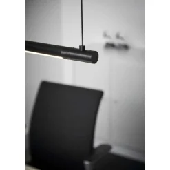 LOOM DESIGN LED-pendellampe Straw 150, sort, aluminium