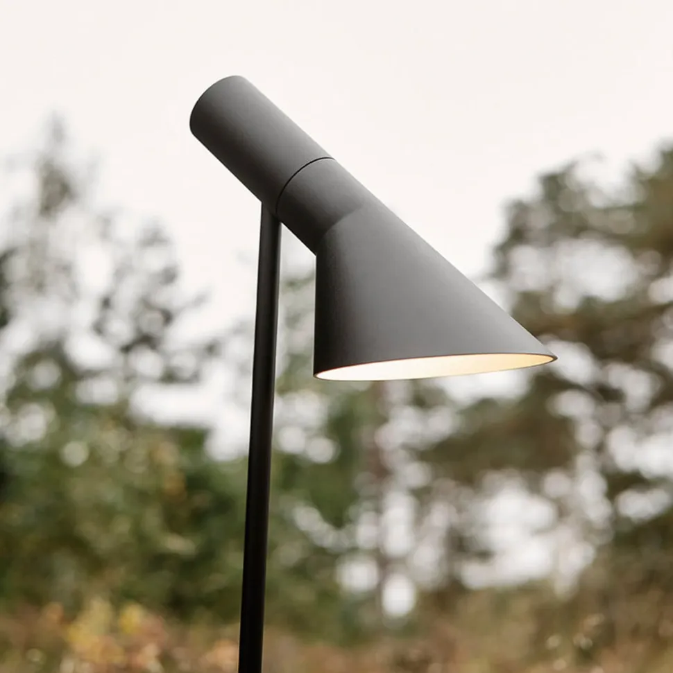 Louis Poulsen AJ Garden, højde 95cm, bundplade 830
