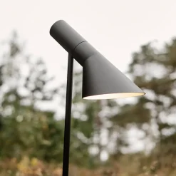 Louis Poulsen AJ Garden, højde 95cm, bundplade 840