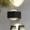 Lucande Almos udendørs LED-væglampe, kantet, 2 lk.