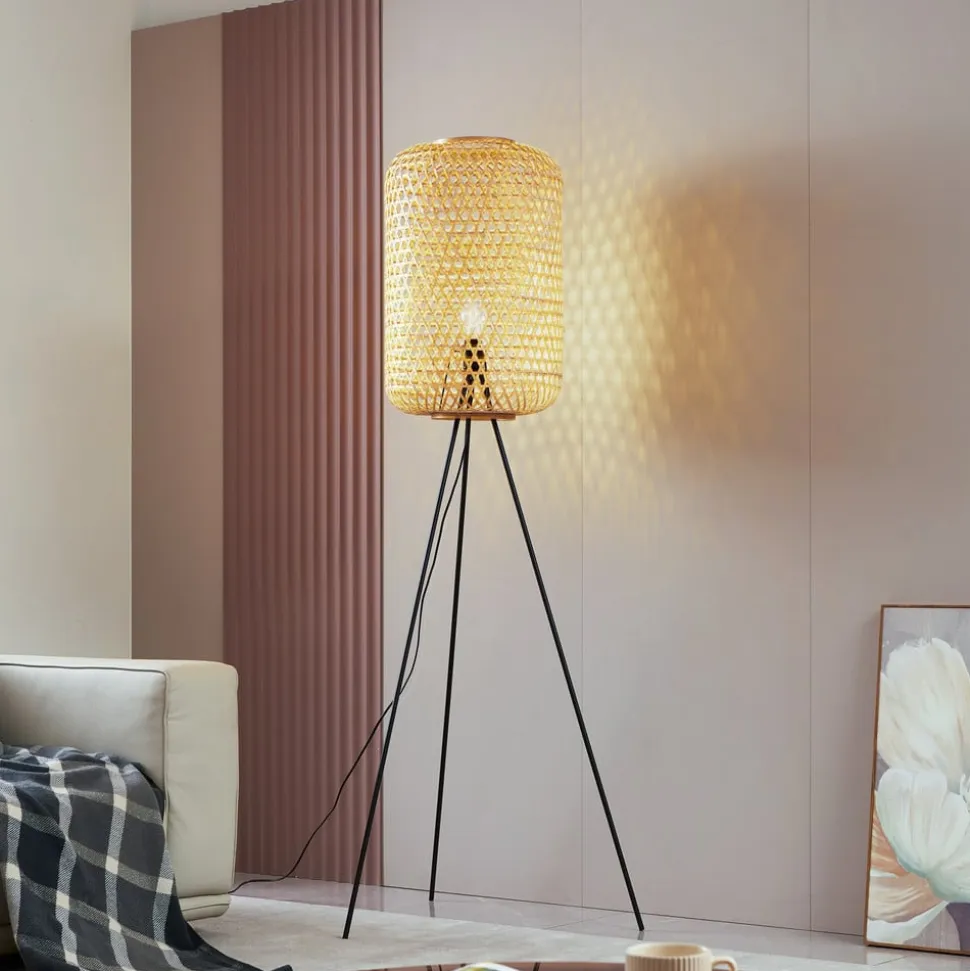 Lucande gulvlampe Jorick, bambus, trefod, højde 166 cm
