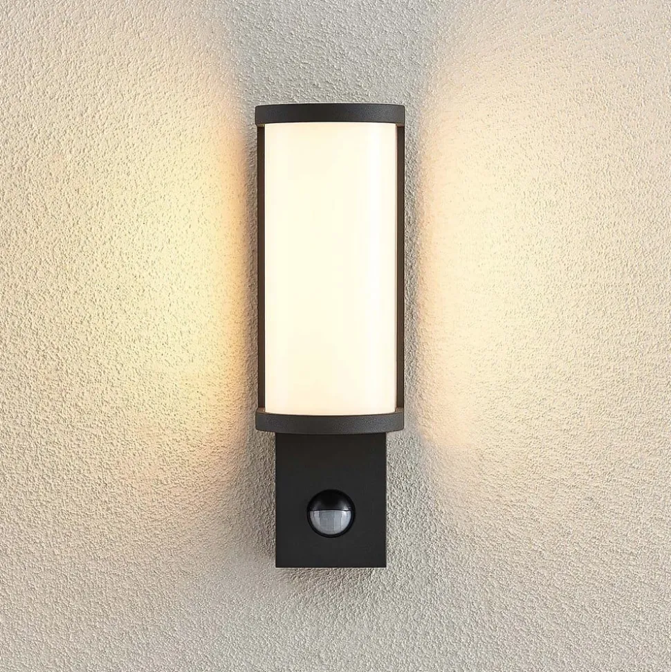 Lucande Jokum udendørs LED-væglampe, IP54, sensor