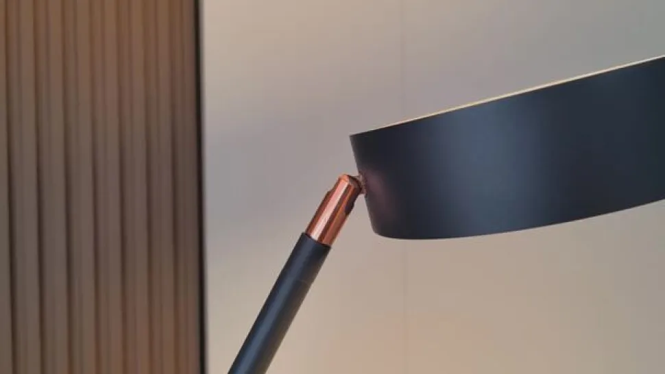 Lucande LED-buelampe Boga, sort, metal, dæmpbar