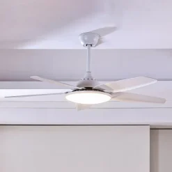Lucande LED-loftventilator Divian, hvid, DC, støjsvag, CCT