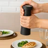 Lucande LED-peberkværn Pepper, mørkegrå, batteri, IP44