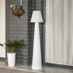 Lucande LED-terrasselampe Gauri, hvid, 153 cm, IP44
