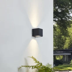 Lucande LED-udendørs væglampe Merjem, 10 cm, op/ned, IP54