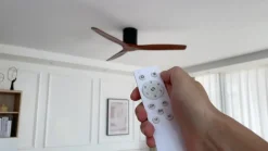 Lucande loftventilator Vindur, sort/træ, DC, støjsvag