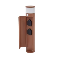Lucande sokkellampe Corban, rust, sensor, stikkontakter, IP44