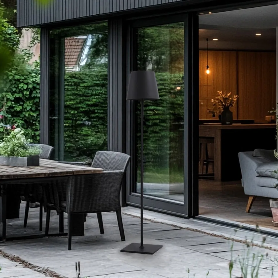 Lucande terrasselampe Andrei, grå, 150 cm høj, IP54, E27