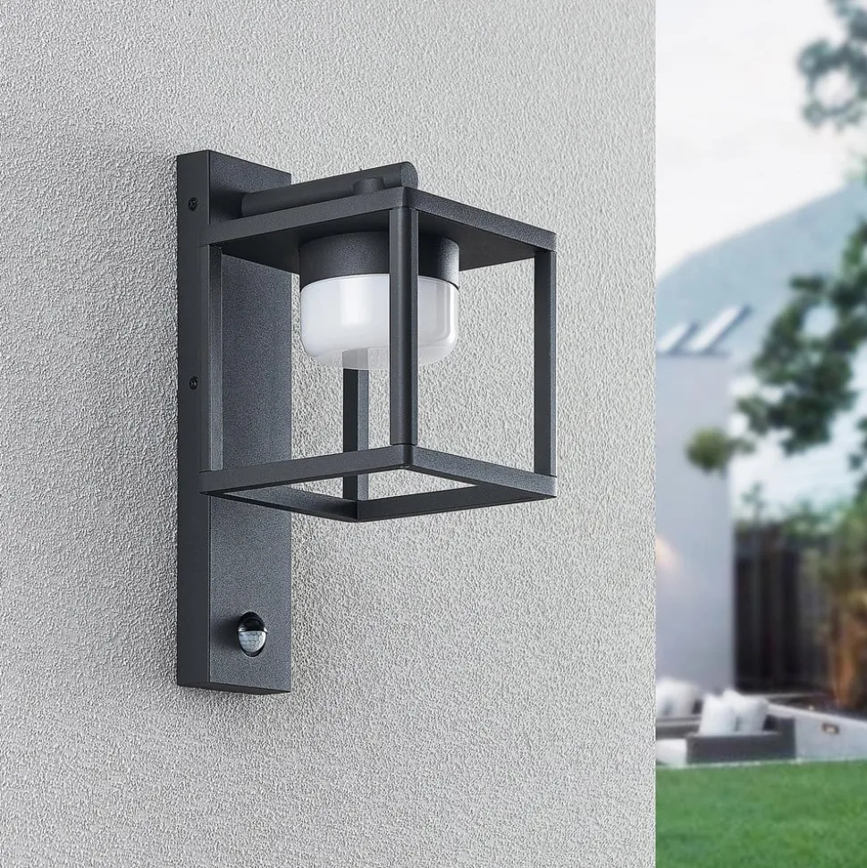 Lucande Timio udendørs væglampe, downlight, sensor, GX53, IP44