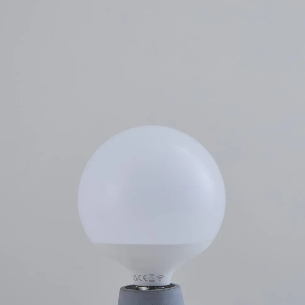 LUUMR Smart LED, E27, G125, 9W, RGB, Tuya, WLAN, mat, CCT