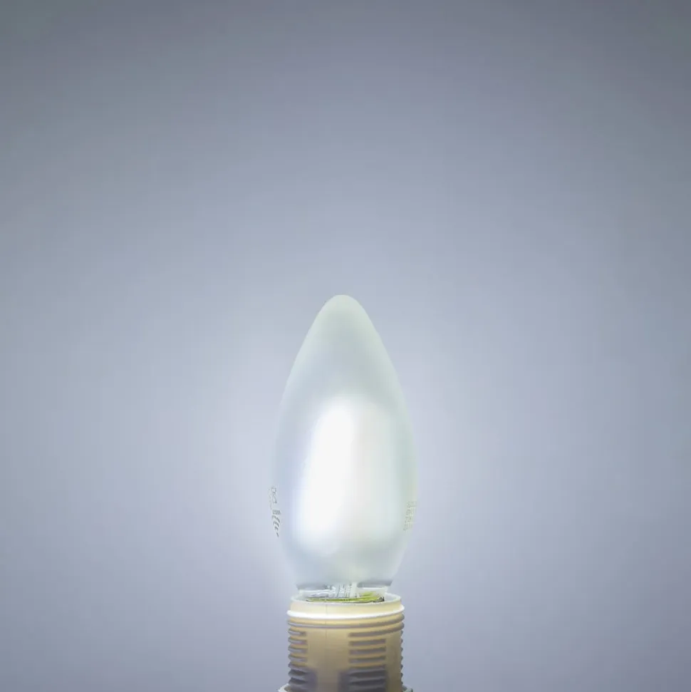 LUUMR Smart LED-kertepære E14 4,2 W mat CCT Tuya WLAN