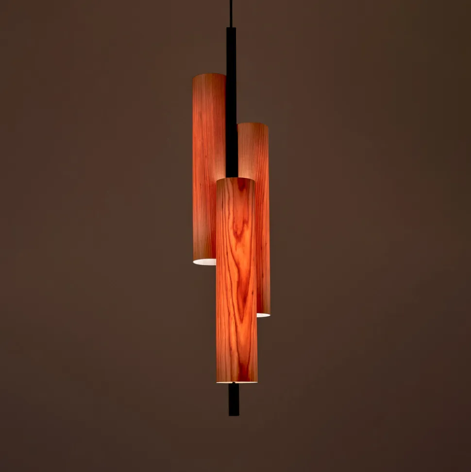 LZF Black Note Triplet pendellampe, sort/kirsebær